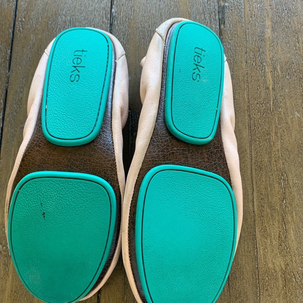 Tieks ballet flat size 7 ballet pink